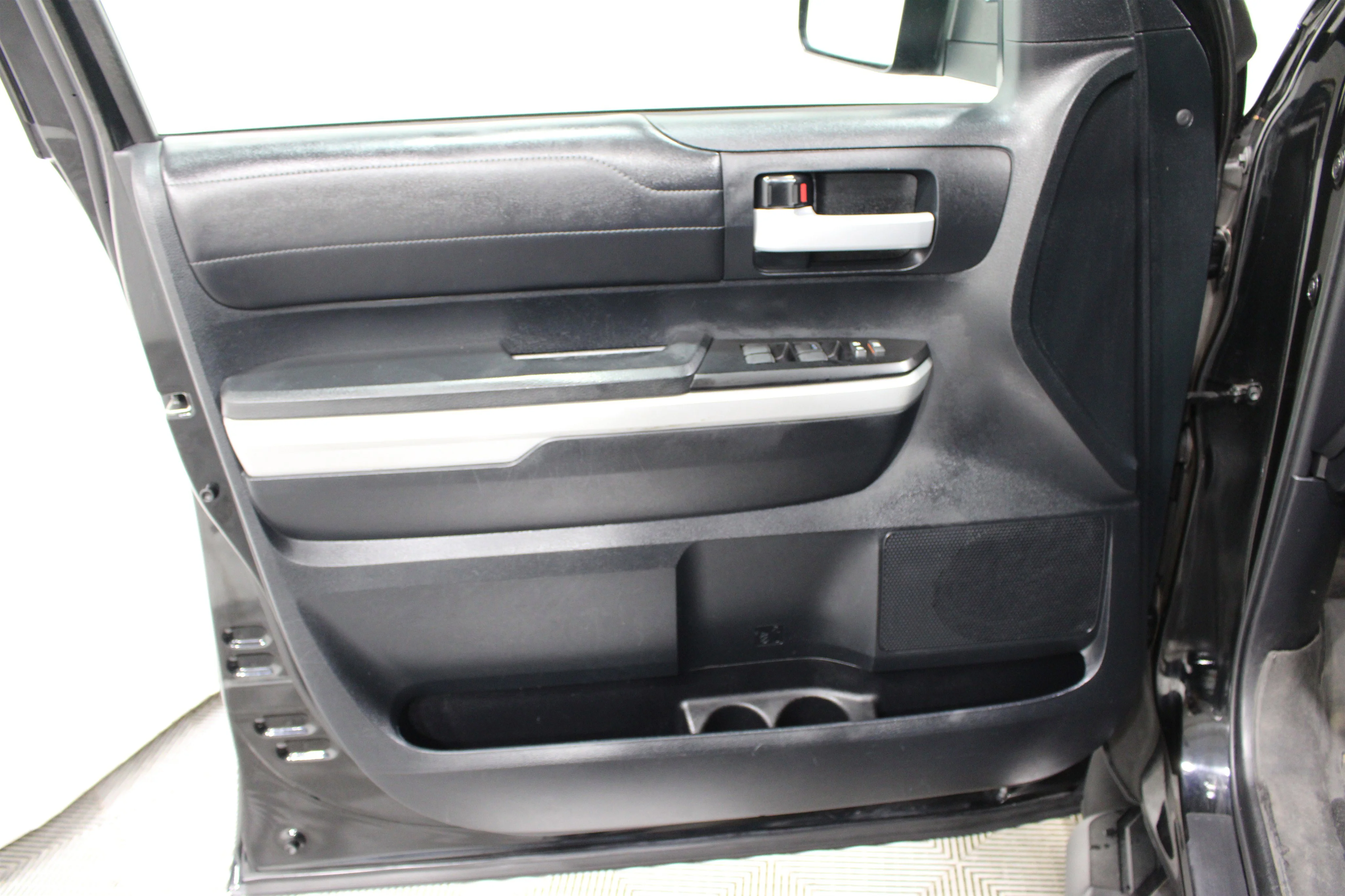 2018 Toyota Tundra Limited - Photo 6