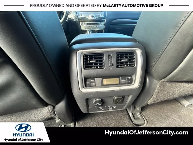 Used 2019 Red INFINITI LUXE image 17