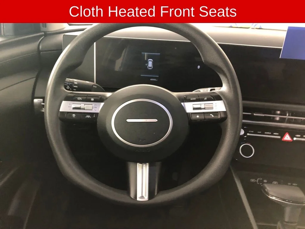 Used 2025 Silver Hyundai SEL image 7