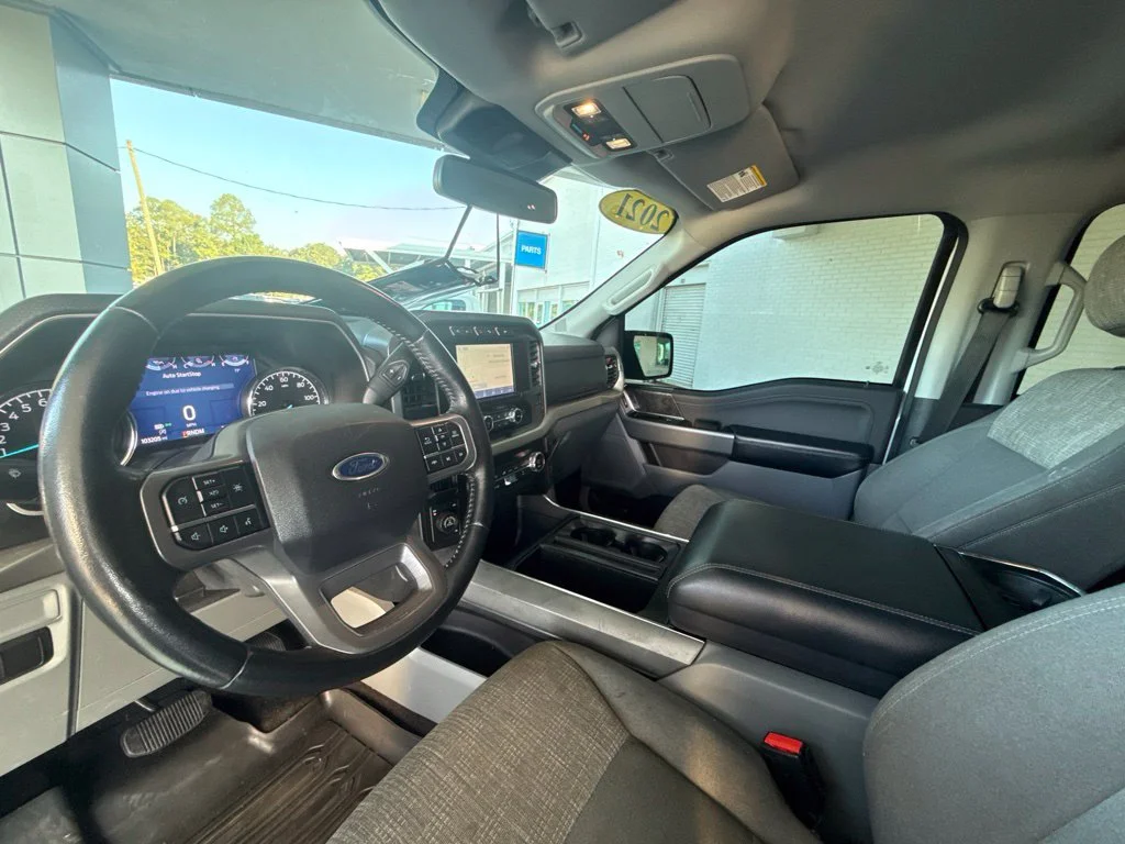 Used 2021 White Metallic Ford XLT image 36