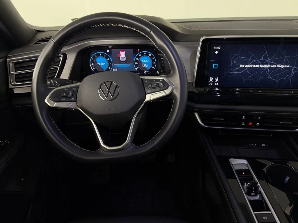 2025 Volkswagen Atlas Cross Sport SE w/Tech - Photo 12