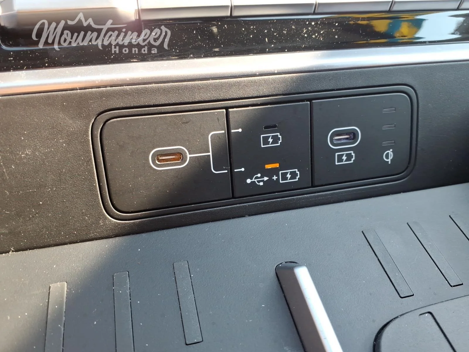 Used 2026 Serenity White Hyundai SEL image 41