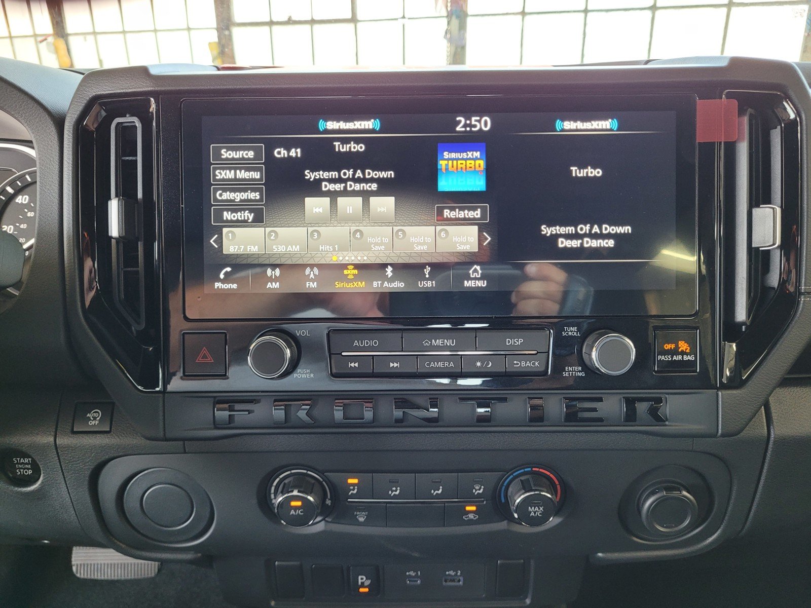 2026 Nissan Frontier SV - Photo 10