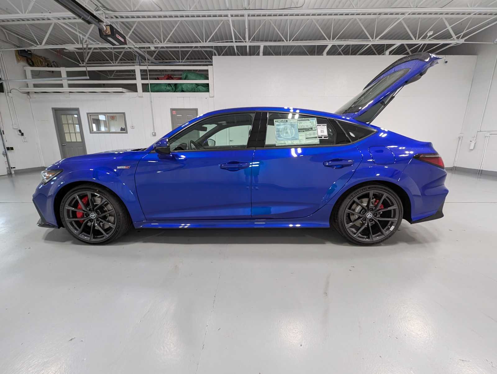 2025 Acura Integra Type S - Photo 10