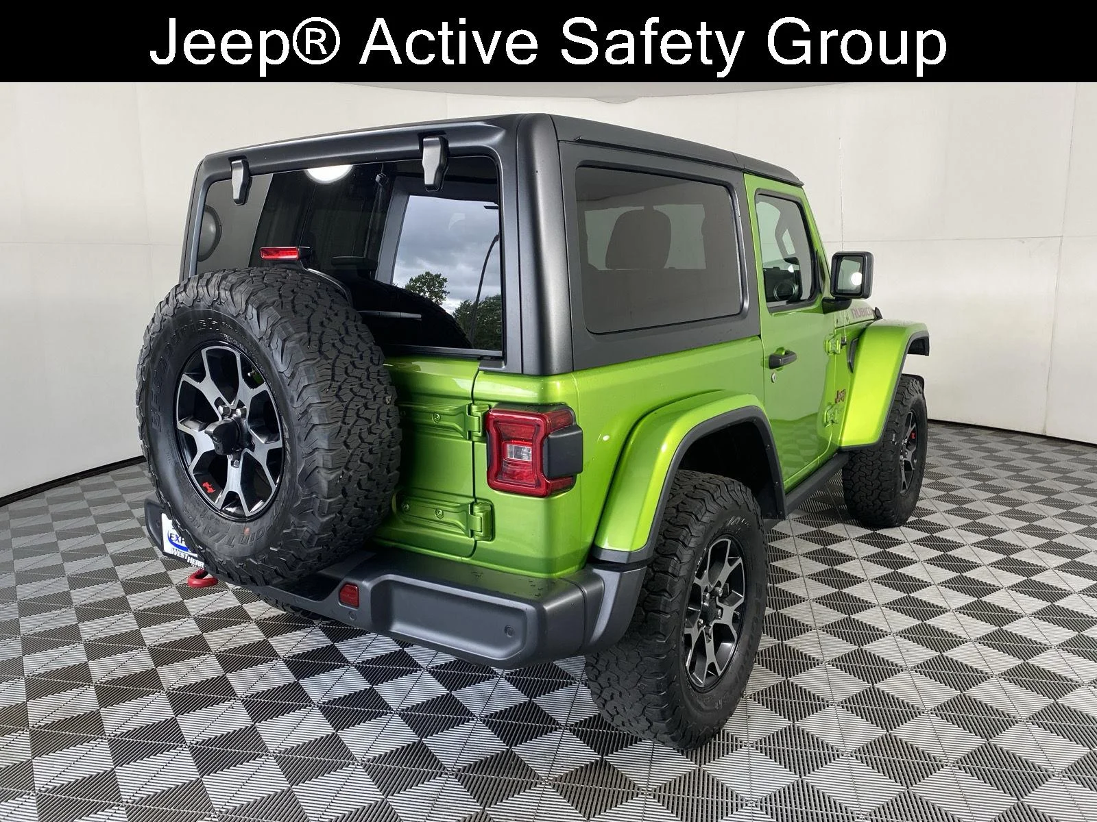 Used 2018 Mojito! Clearcoat Jeep Rubicon image 5