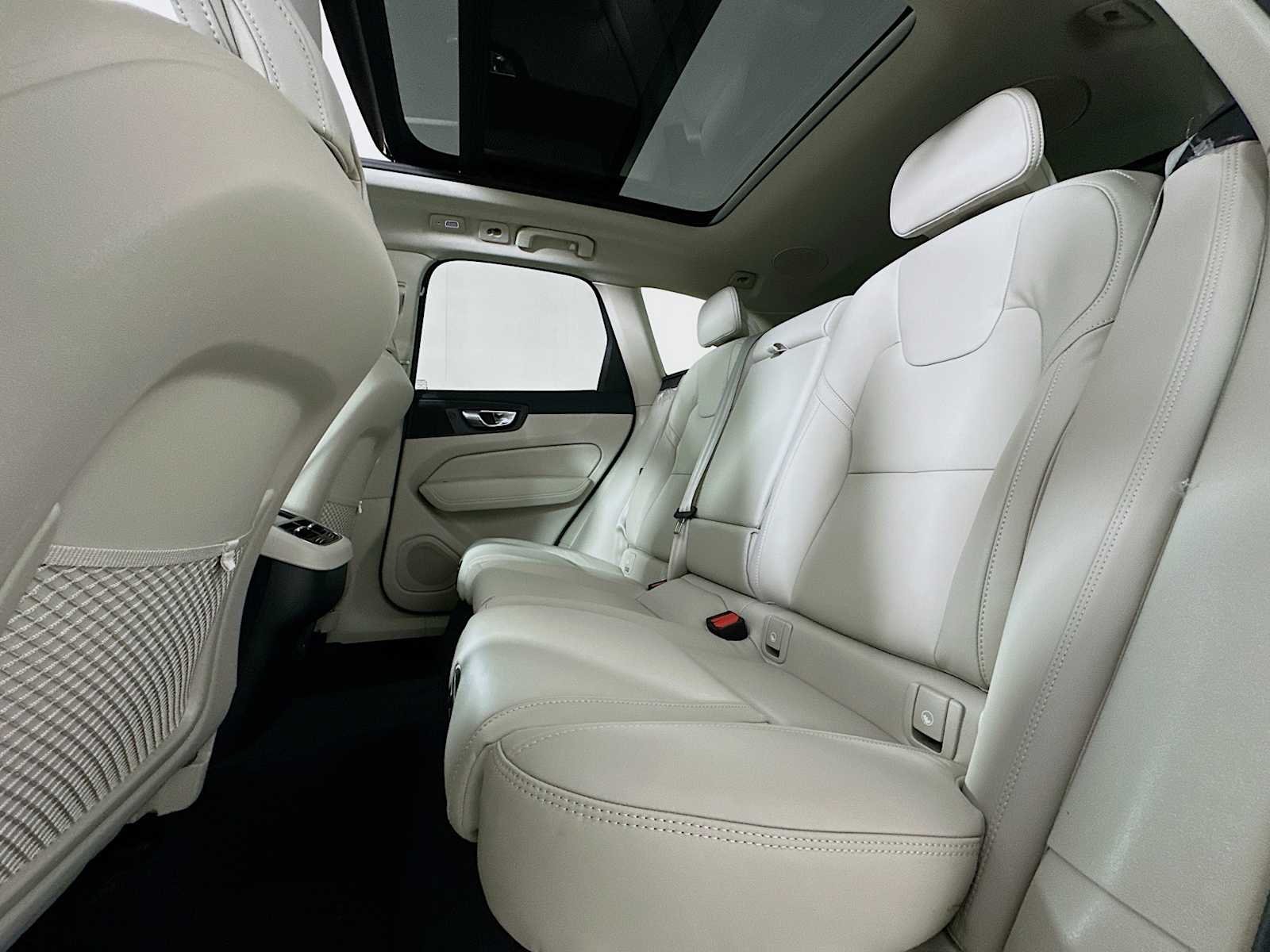 New 2026 Crystal White Volvo Ultra image 22