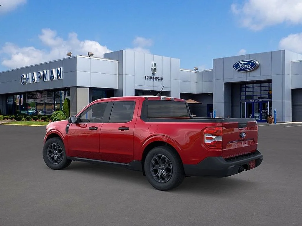 New 2026 Ruby Red Metallic Tinted Clearcoat Ford XLT image 4