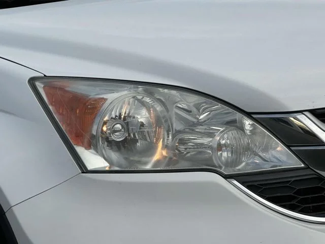 Used 2011 Taffeta White Honda EX-L image 9