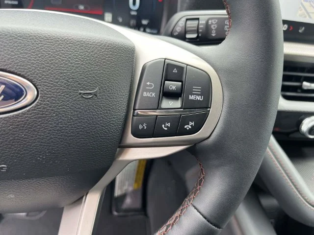 New 2027 Gray Ford Active image 17