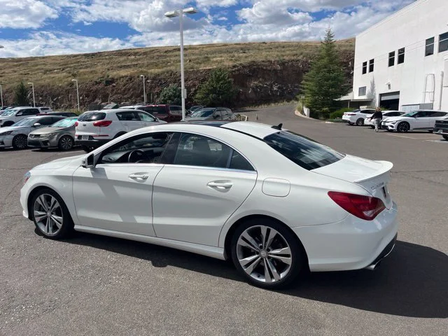Used 2014 Cirrus White Mercedes-Benz CLA 250 image 11