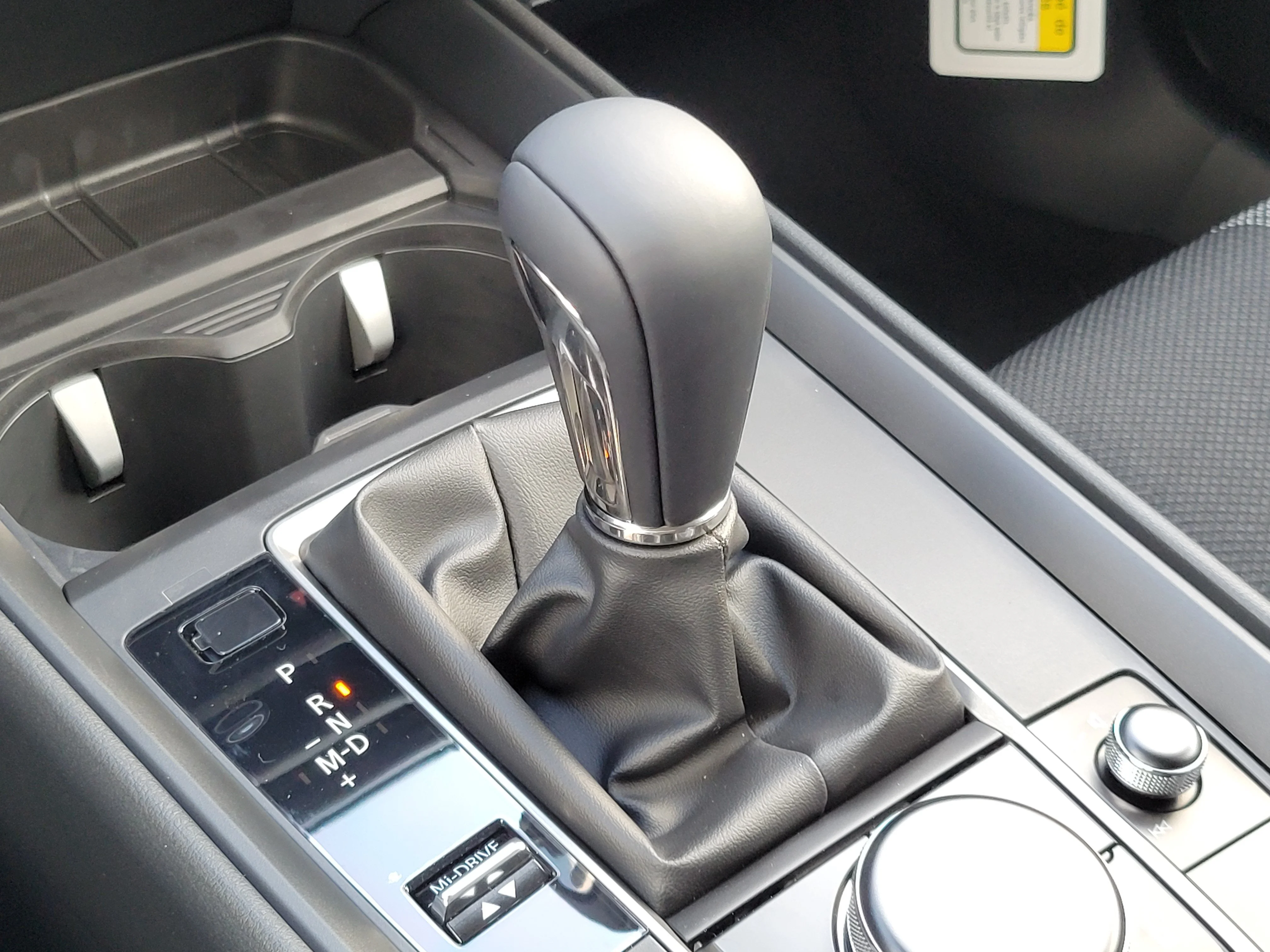 New 2026 Jet Black Mica Mazda 2.5 S Select AWD image 17