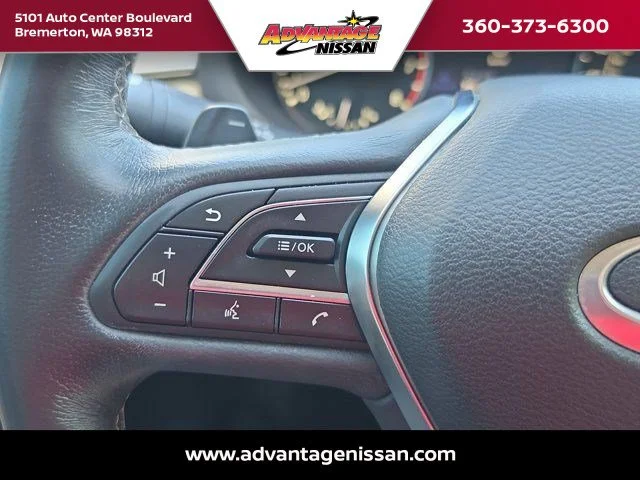 Used 2021 Black Obsidian INFINITI LUXE image 11