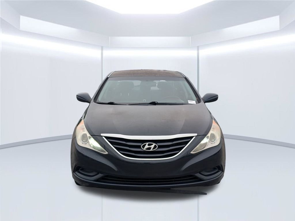 Used 2013 Blue Hyundai GLS image 10