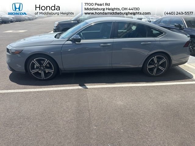 2023 Honda Accord Hybrid Sport w/o BSI's photo