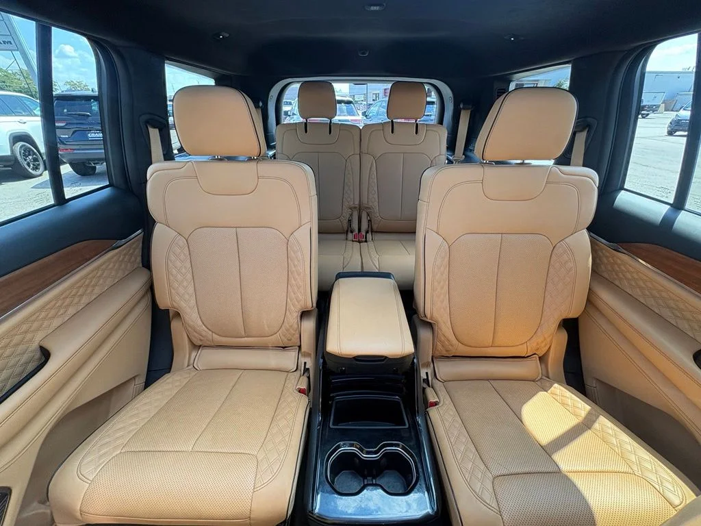 Used 2024 Red Jeep Summit image 30