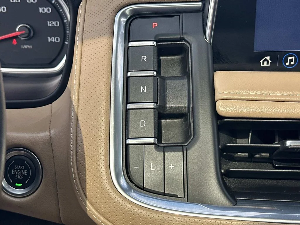 Used 2021 Gray Chevrolet Premier image 25