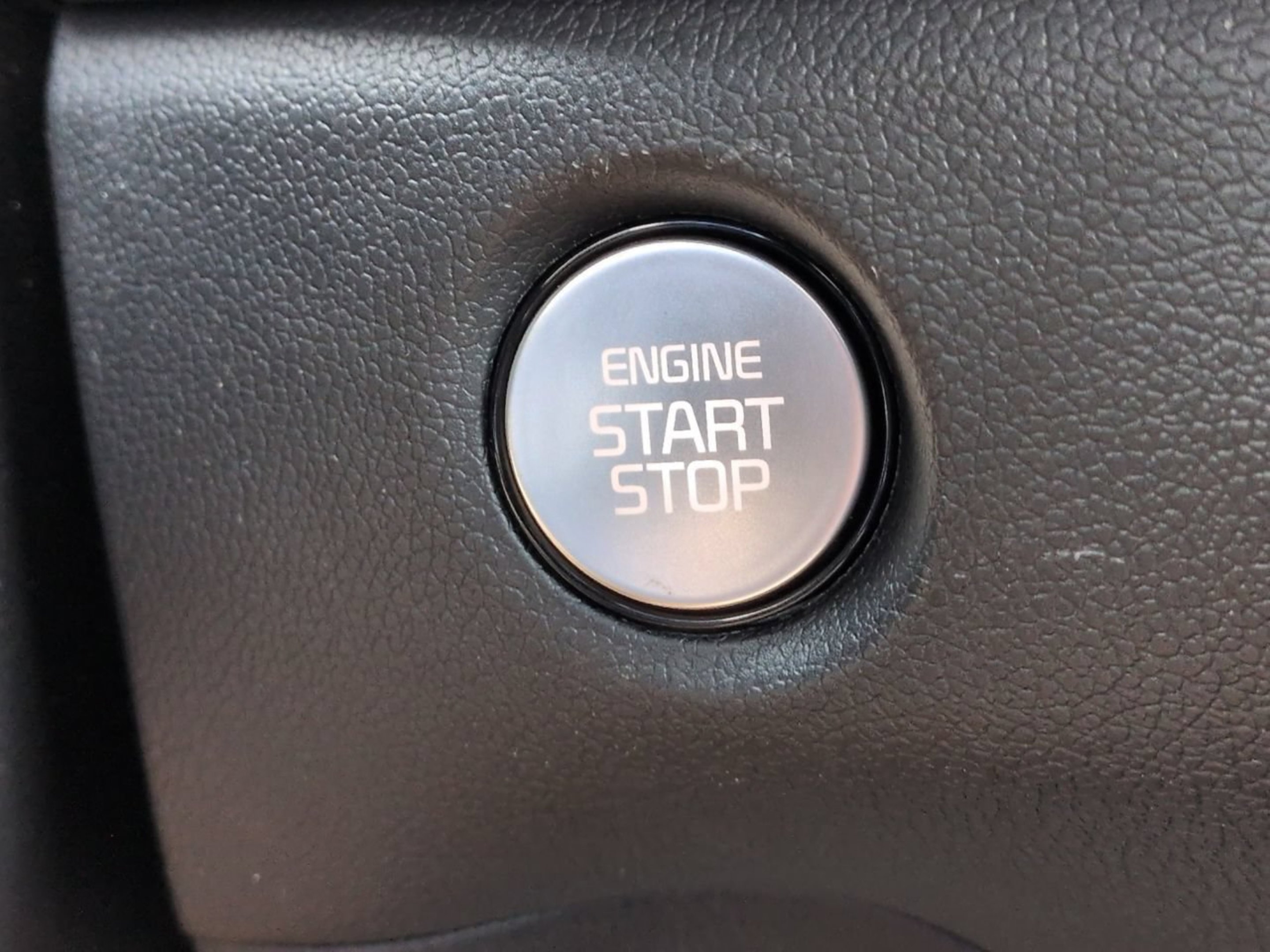 New 2026 Ivory Silver Kia LX image 30