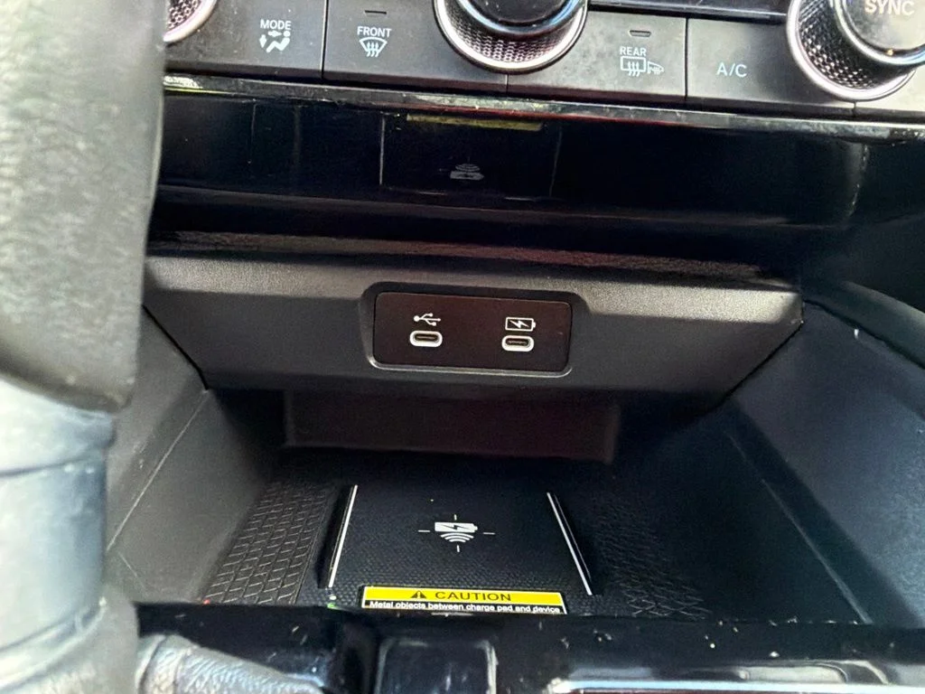 Used 2023  Honda Touring image 39
