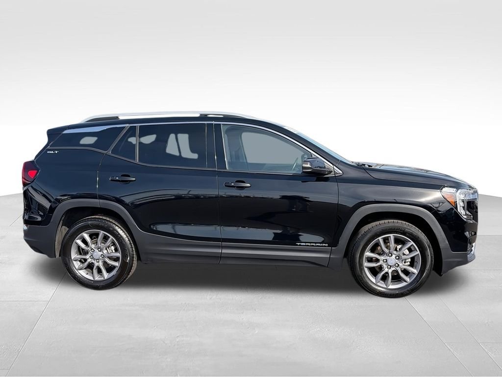 Used 2024 Black GMC SLT image 11