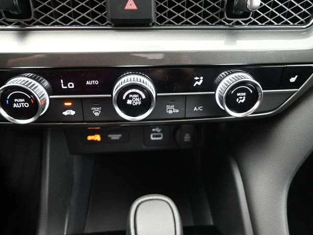 2025 Acura Integra Base - Photo 16