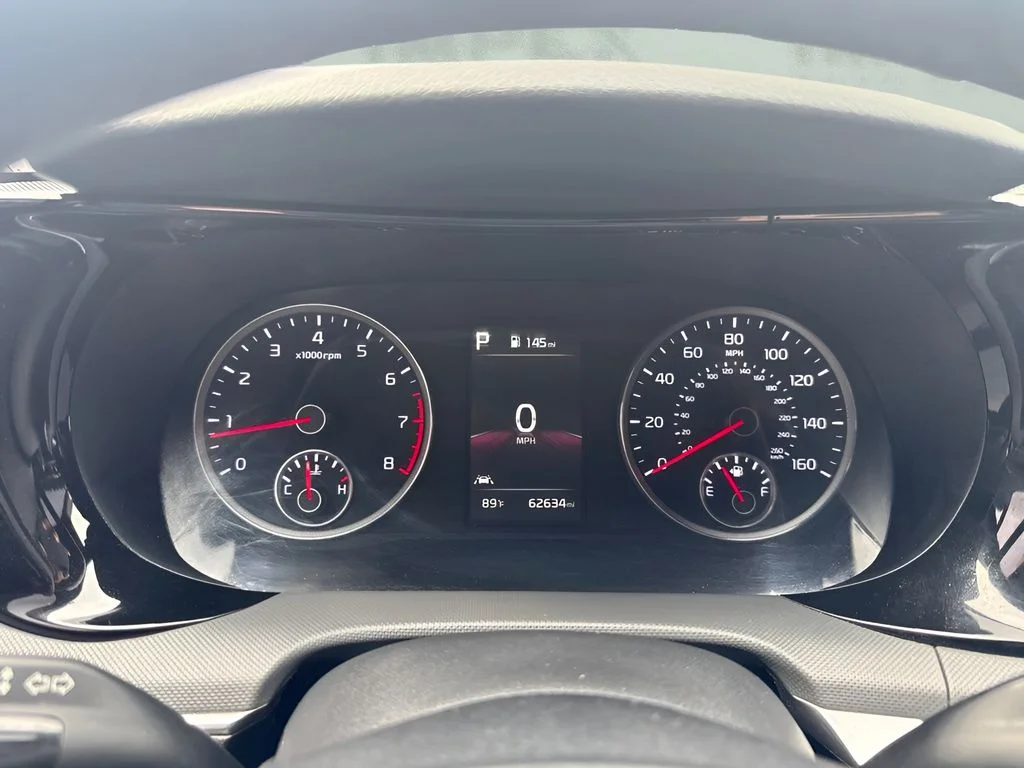 Used 2022 Gray Kia GT-Line image 20