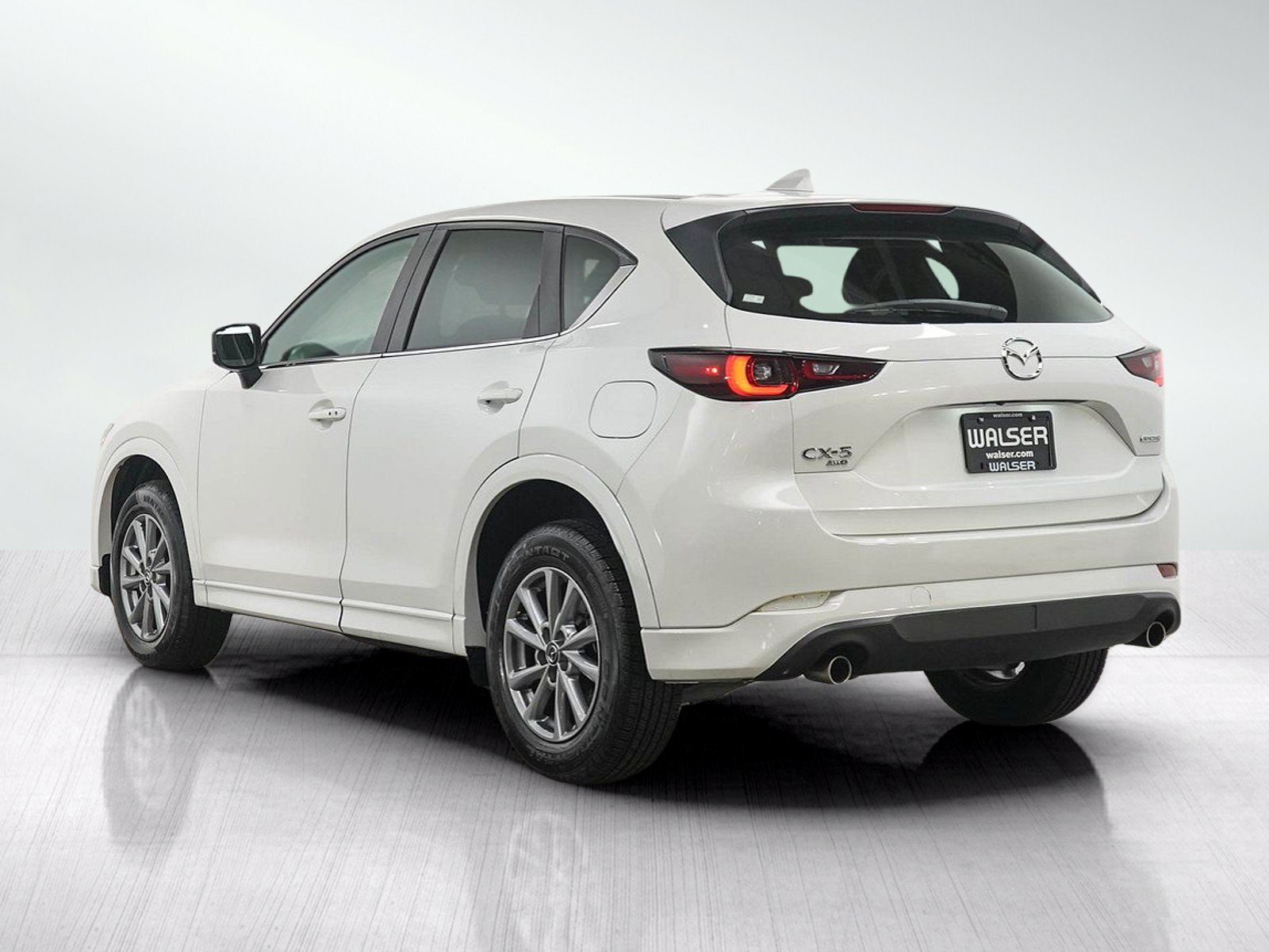Used 2025 Rhodium White Metallic Mazda 2.5 S Preferred Package image 3
