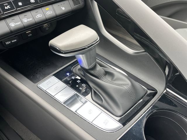 Used 2022 Fluid Metal Hyundai SEL image 25