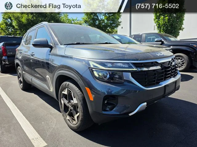 Used 2024 Gravity Gray Kia EX image 3