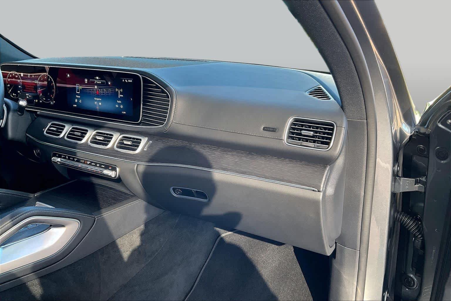Used 2026 Selenite Grey Metallic Mercedes-Benz GLS 450 image 18