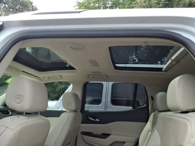 2020 GMC Acadia Denali - Photo 18