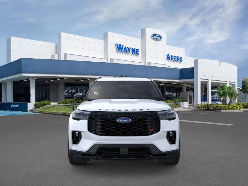 New 2026 Star White Metallic Tri-Coat Ford ST image 7