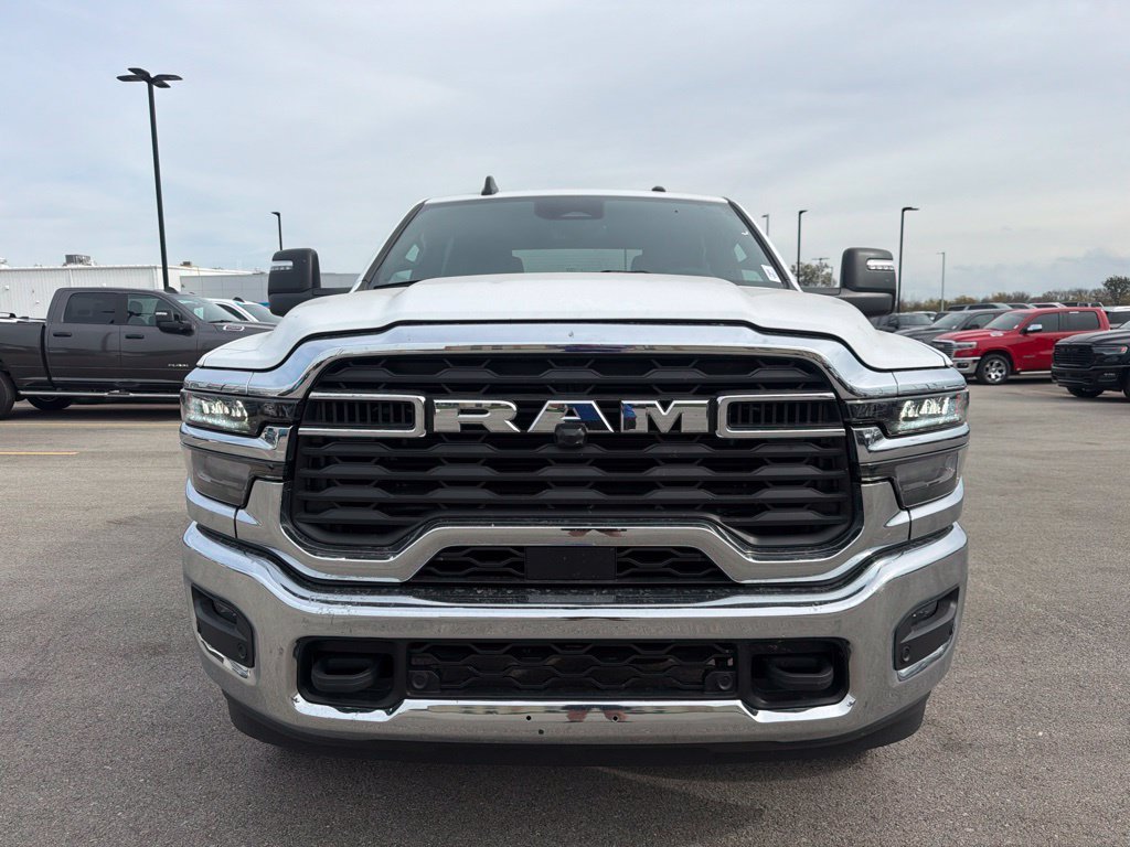 Used 2026 White Ram Big Horn image 2