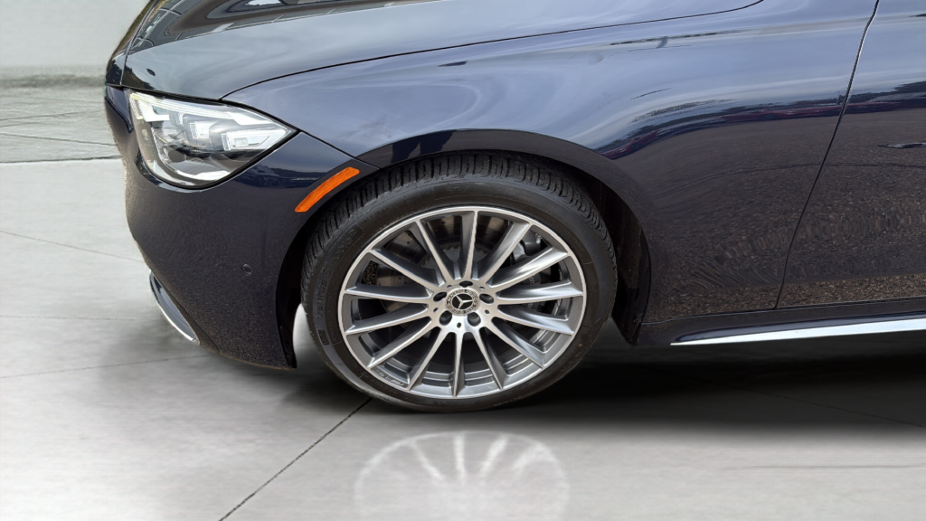 Used 2024 Blue Mercedes-Benz S 580 image 9