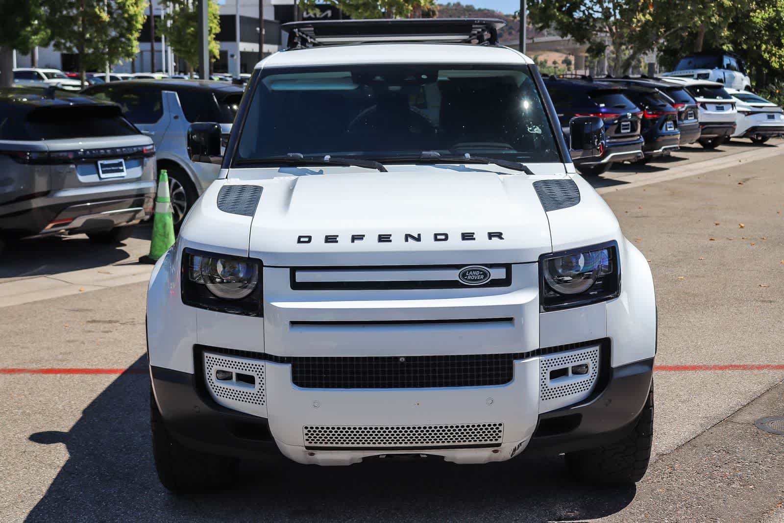 Used 2020 Fuji White Land Rover HSE image 2
