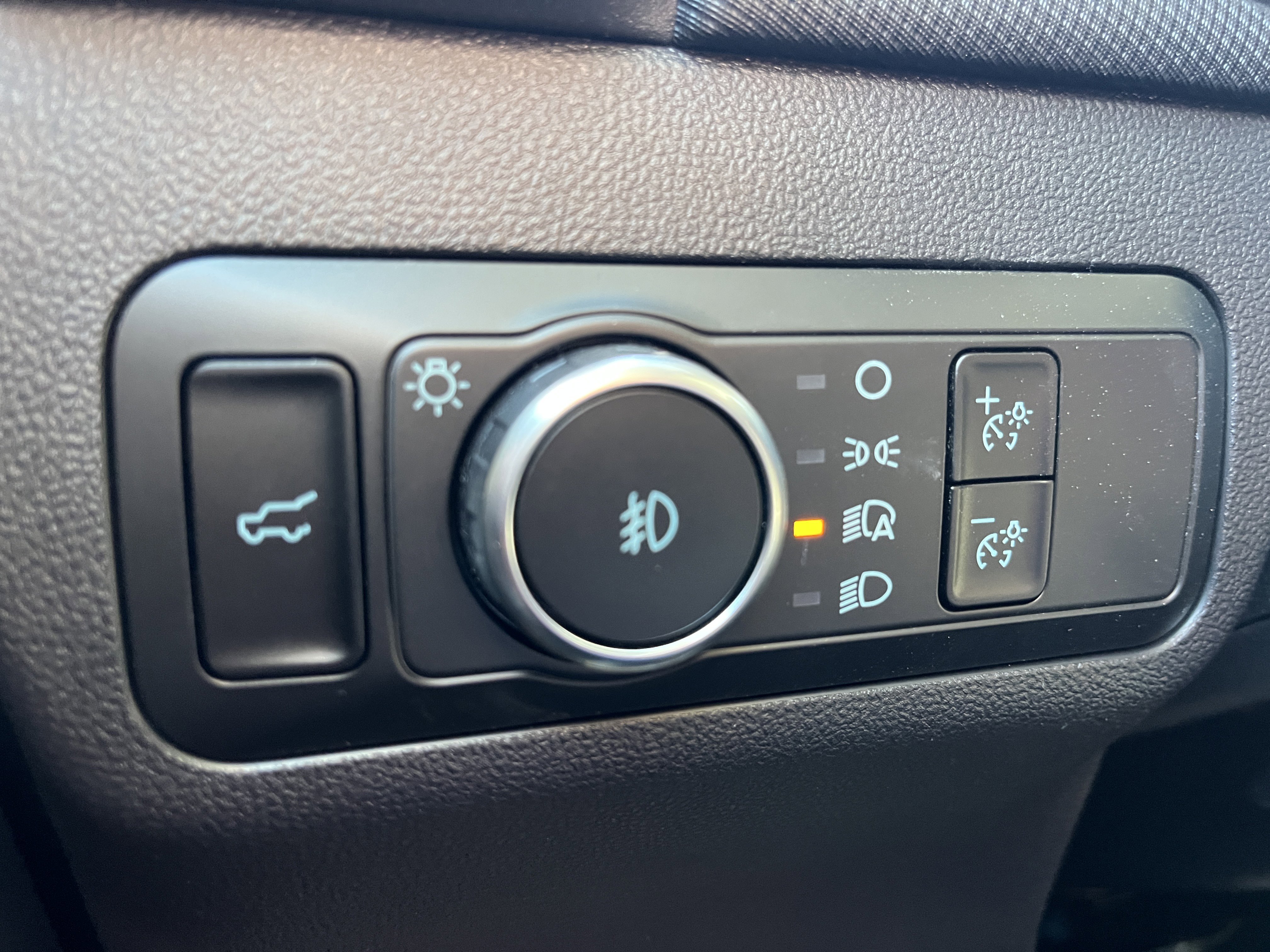 New 2025 Carbonized Gray Metallic Ford Big Bend® image 18