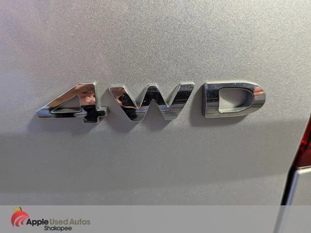 Used 2015 Silver Ford XLT image 7