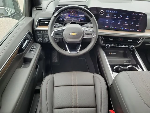 New 2026 Black Chevrolet High Country image 21