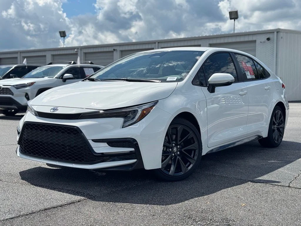 New 2027 Ice Cap Toyota Hybrid SE image 6