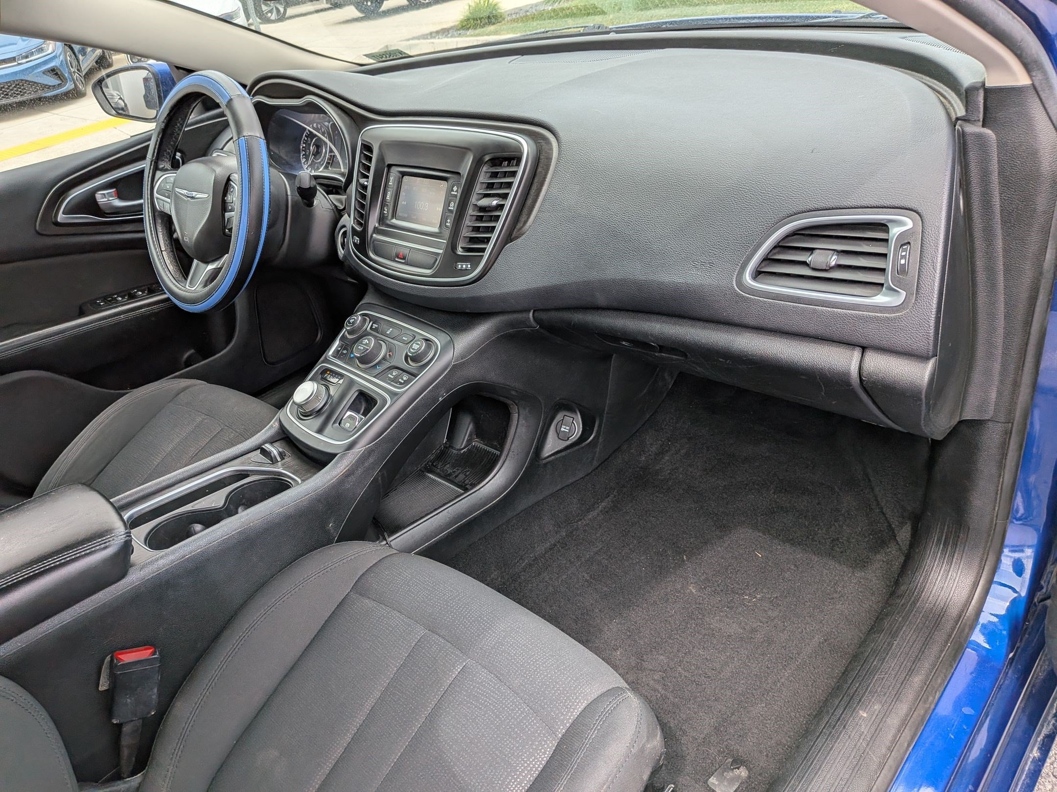 Used 2016 Vivid Blue Pearlcoat Chrysler Limited image 30