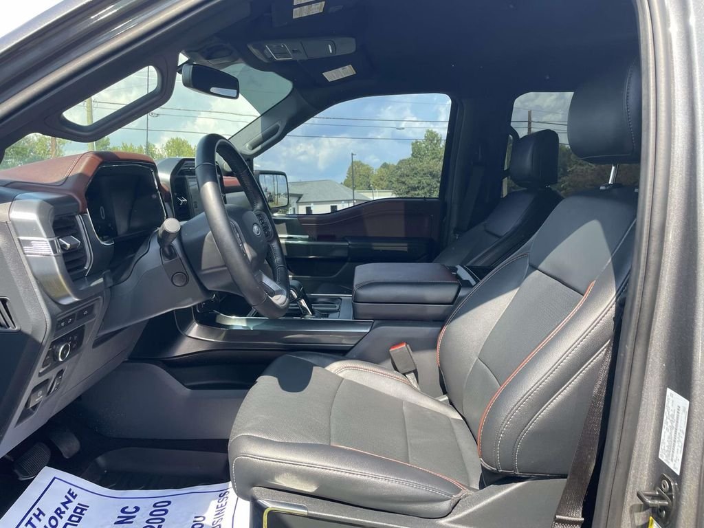 Used 2022 Gray Ford Lariat image 17