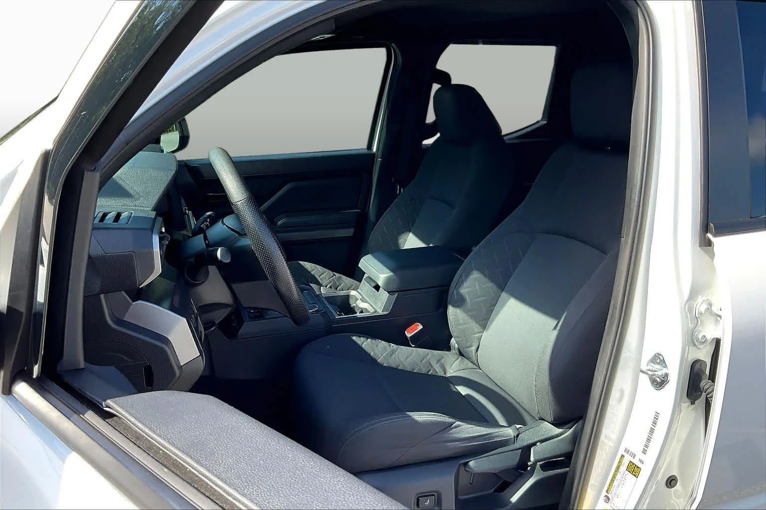 Used 2025 Ice Cap Toyota SR5 image 8