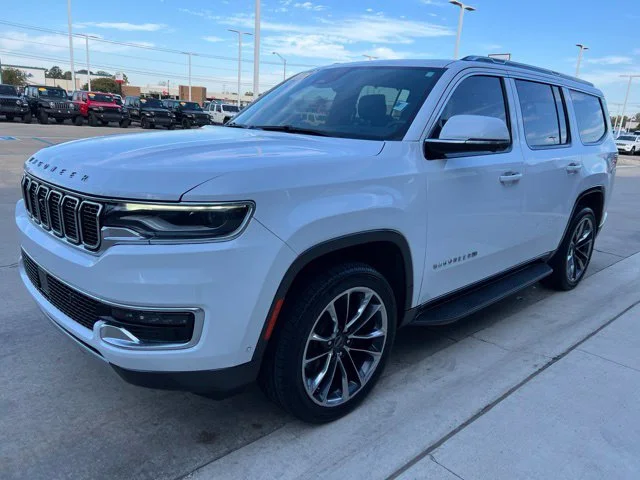 Used 2022 White Jeep Series II image 7