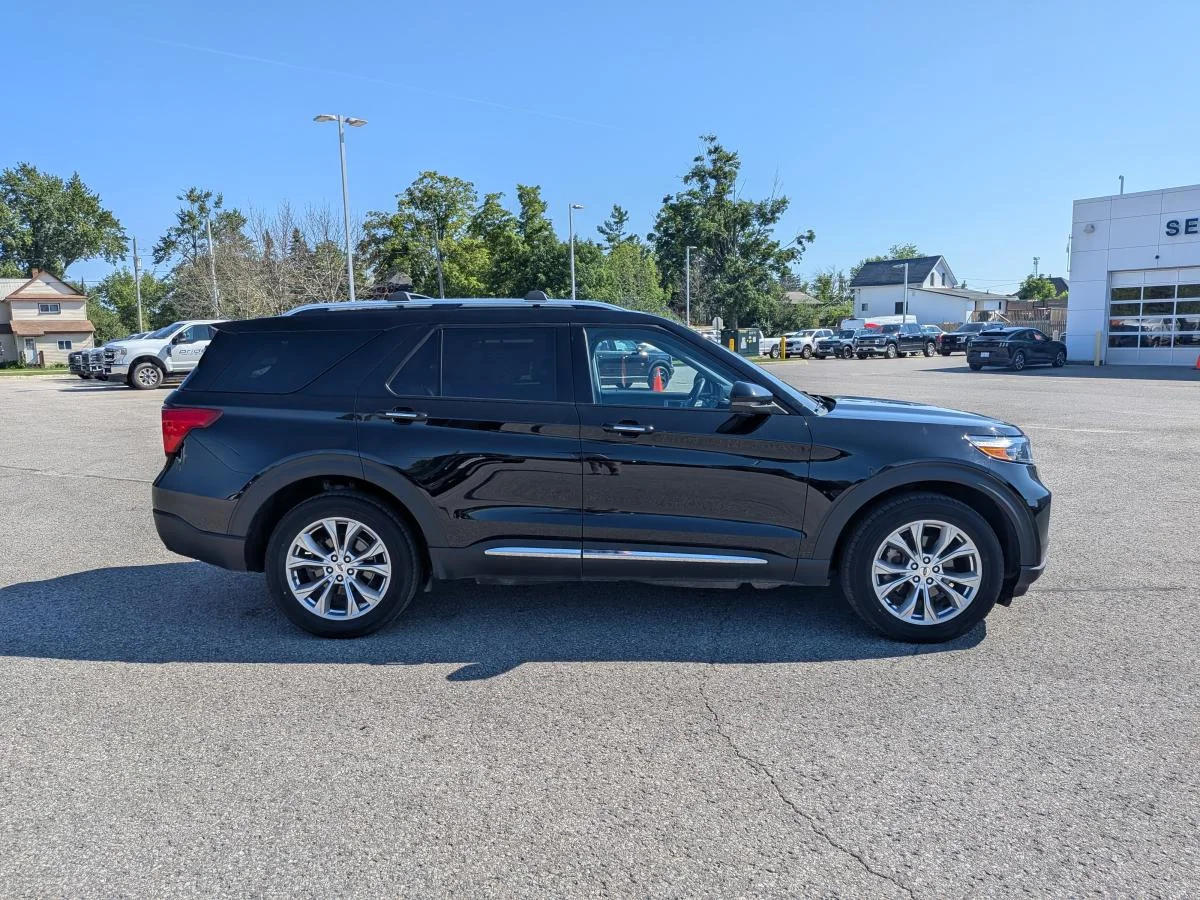 Used 2023 Black Ford Limited 4wd image 4