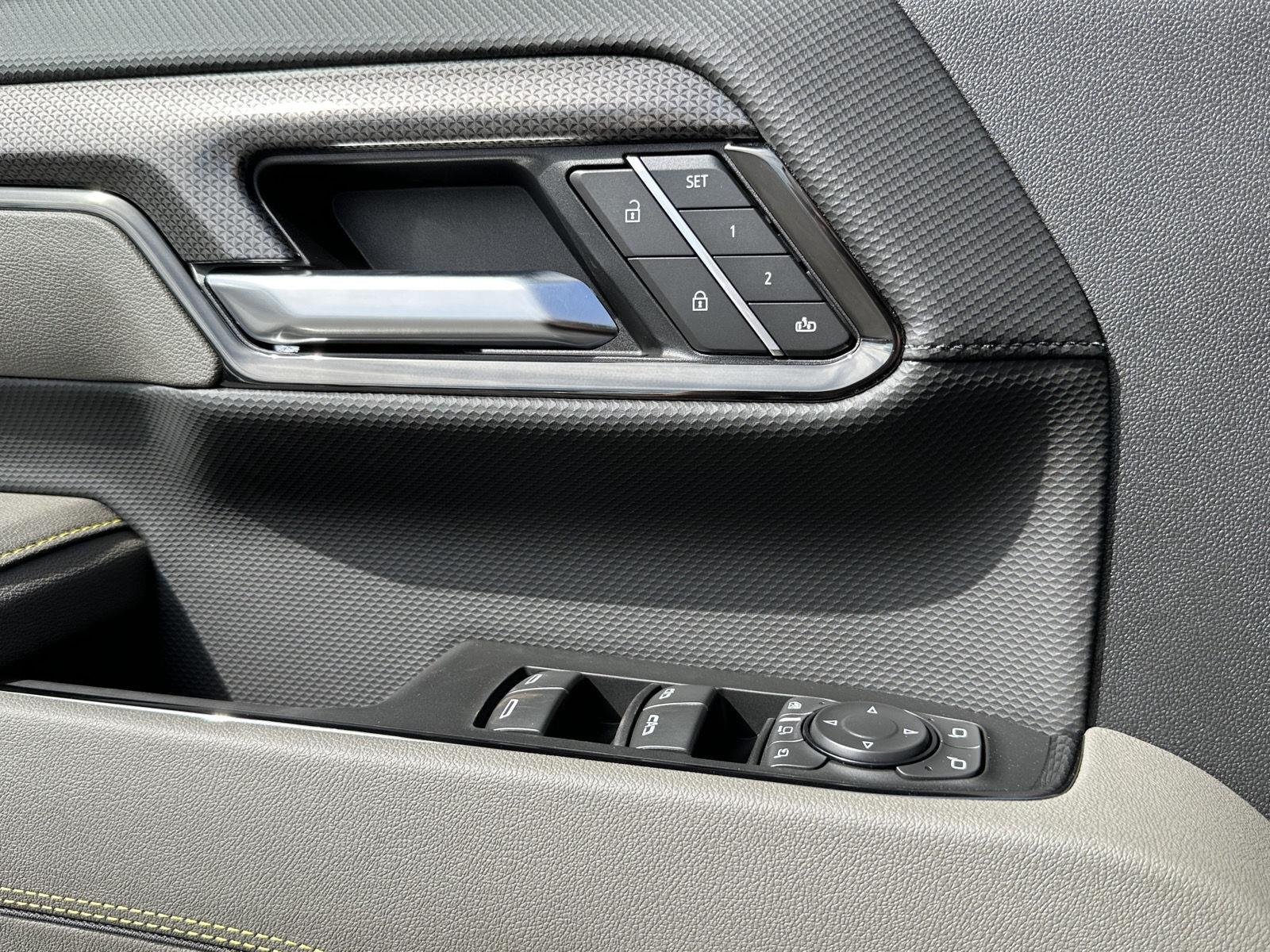 2026 Chevrolet Silverado 2500 HD ZR2 - Photo 29