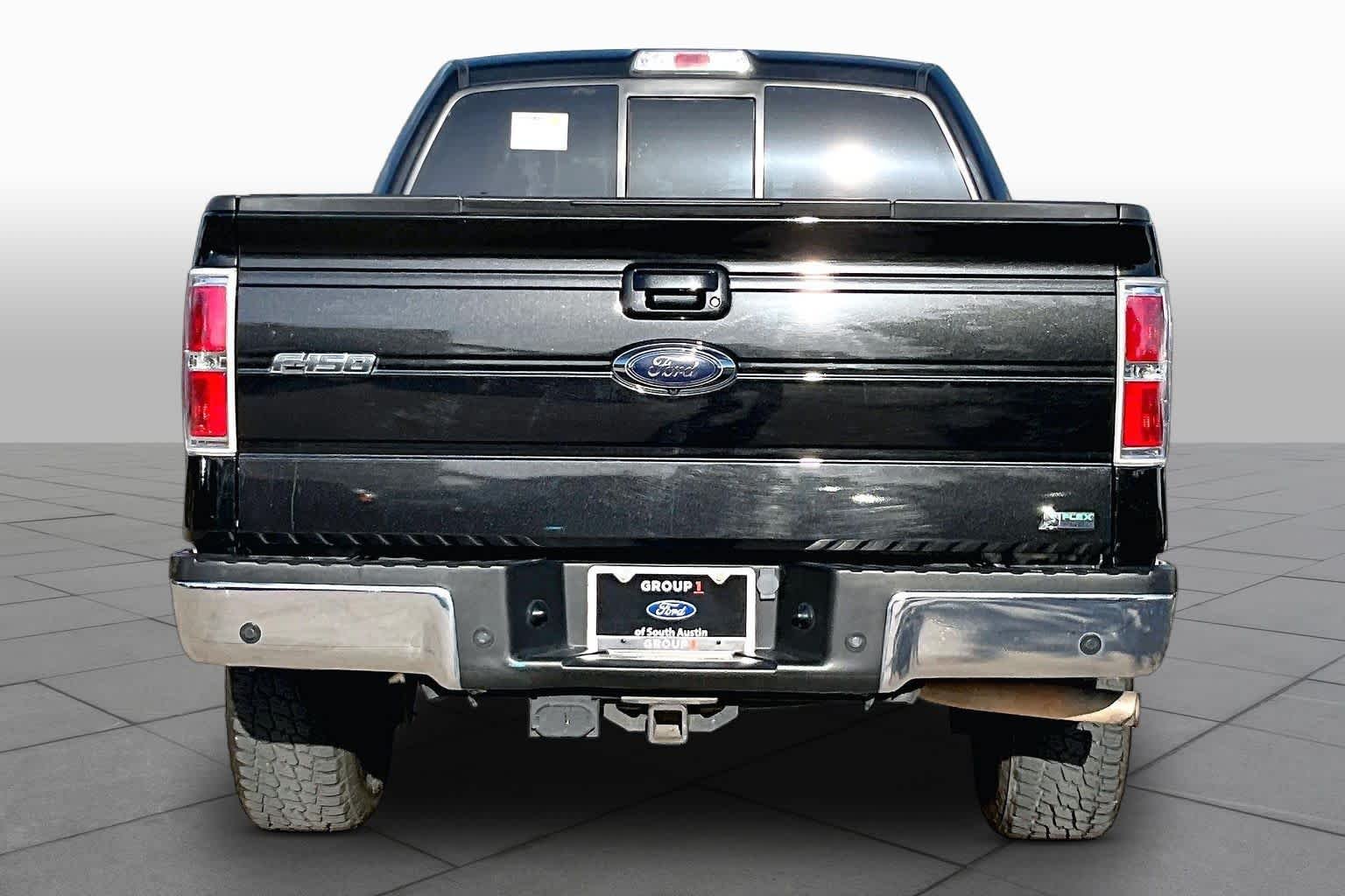 Used 2010 Tuxedo Black Ford XLT image 3