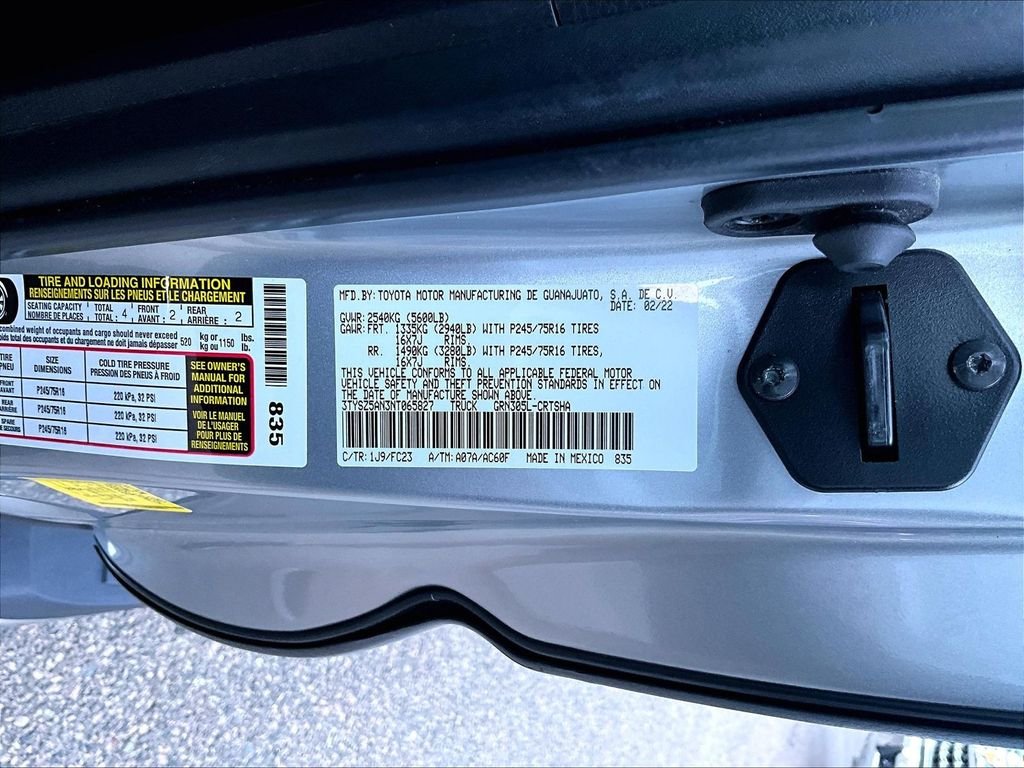 Used 2022 Silver Toyota SR5 image 9