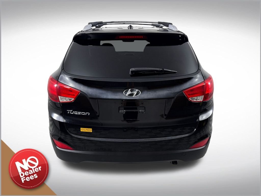 Used 2014 Gray Hyundai SE image 5