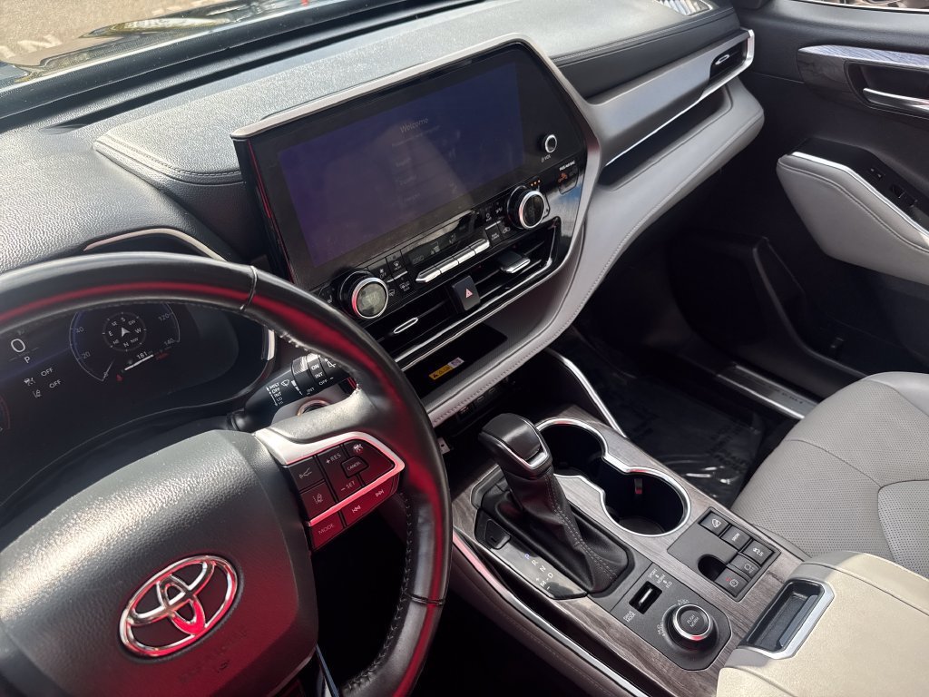 Used 2024 Black Toyota Limited image 22