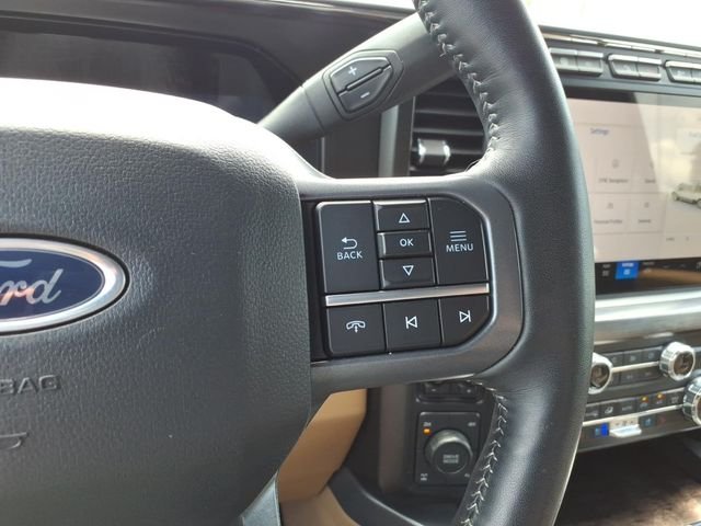 Used 2024 Gray Ford Lariat image 24