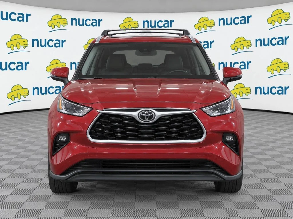 Certified Used 2022 Red Toyota XLE image 5